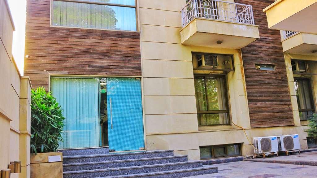 Stately Suites Mg Road Gurgaon Exterior photo